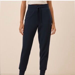 Like New Pact CloudKnit Joggers in Navy, Size S